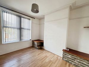 Lounge- click for photo gallery